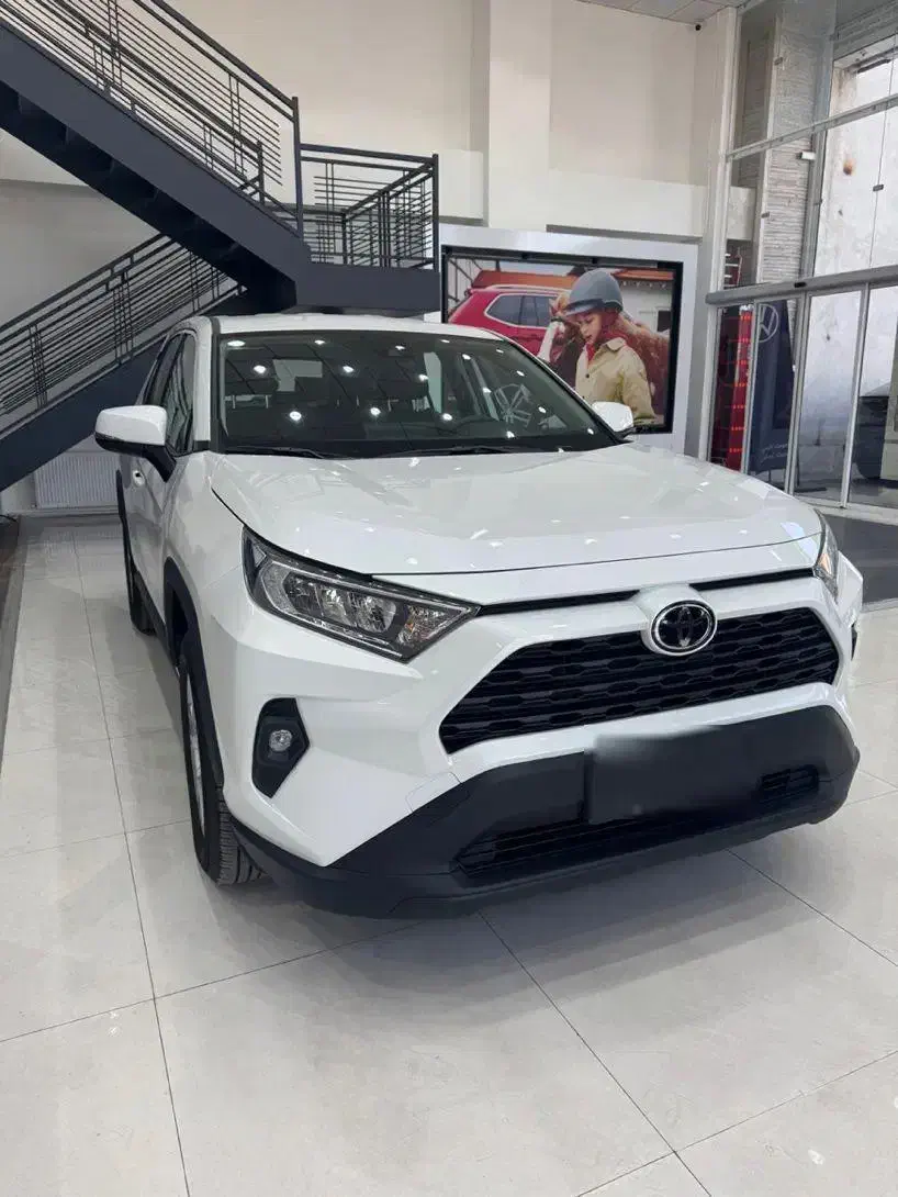 تویوتا راوفور ۲۰۲۵|خودرو سواری و وانت|شیراز, شهرک جماران|دیوار