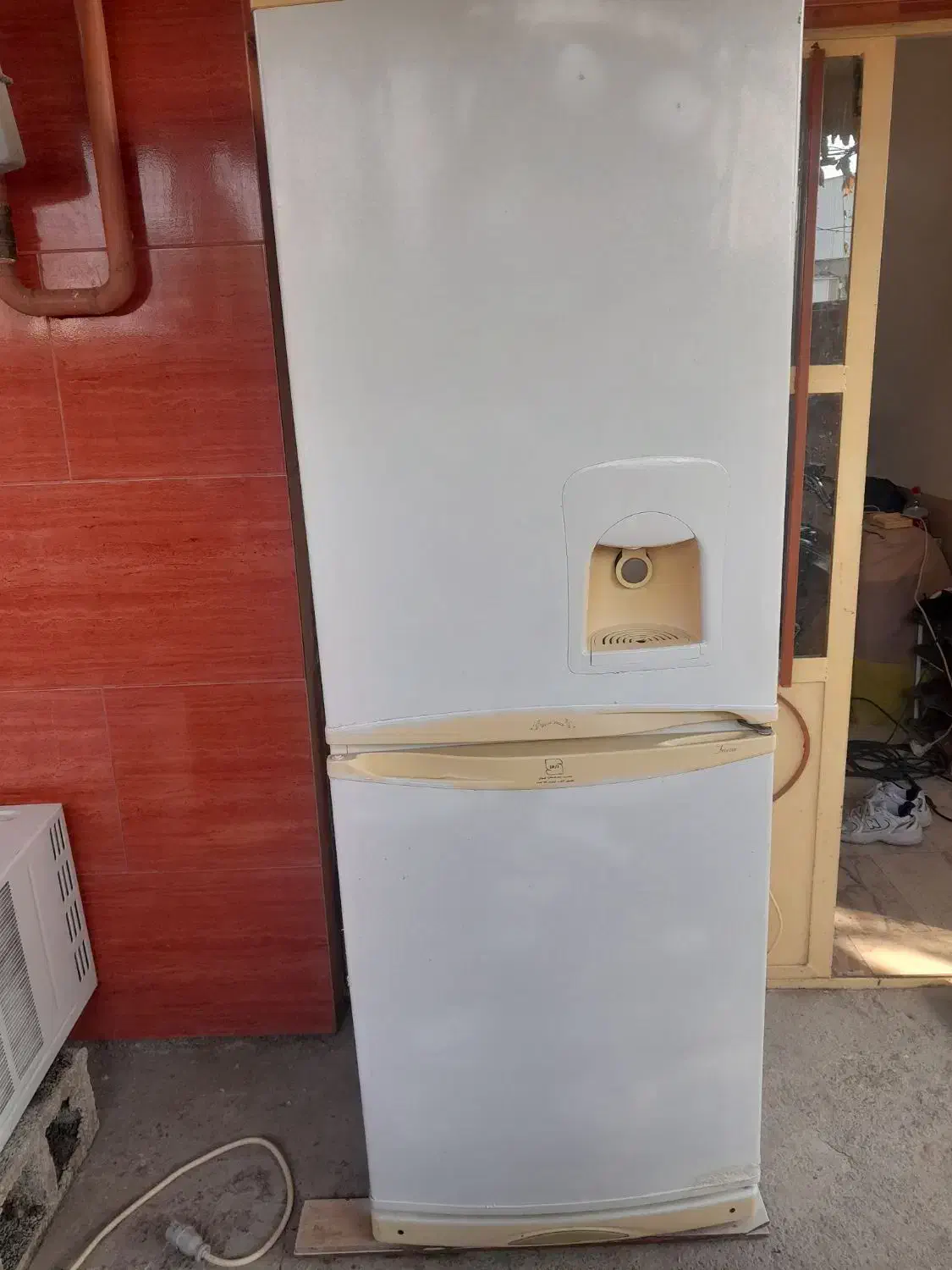 فروش فوری لوازم خانگی|کولر گازی و فن‌کوئل|فومن, |دیوار