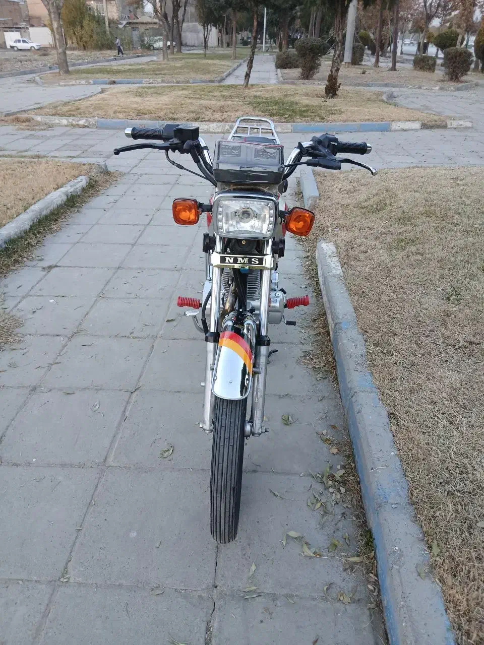 موتور سیکلت|موتورسیکلت|بروجرد, |دیوار