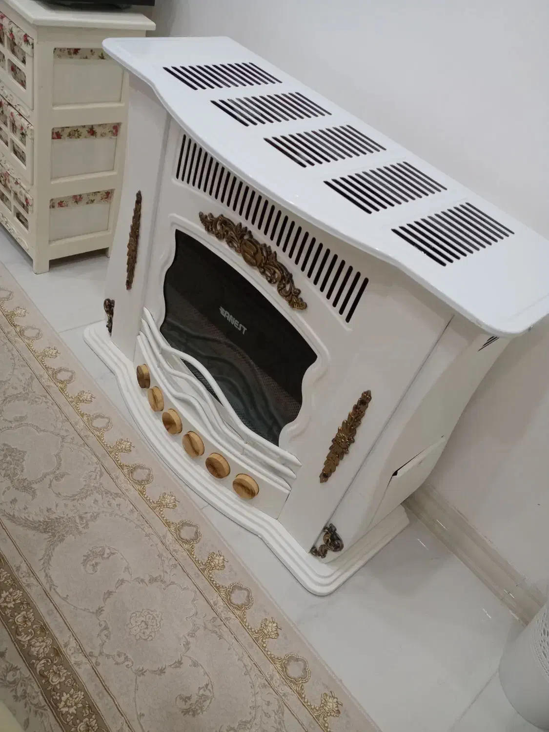 بخاری در حد نو 28.000. سایز 80*75|بخاری، هیتر، شومینه|اسفراین, |دیوار