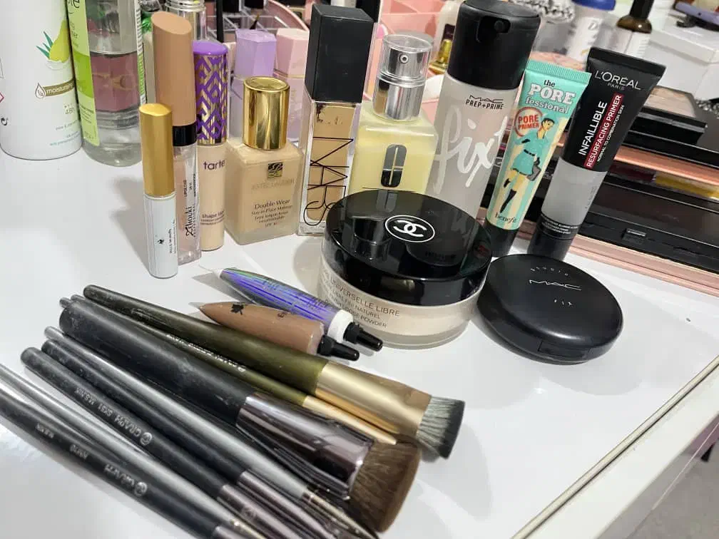 فروش محصولات کاملا نو با تخفیف ویژه و اشانتیون|آرایشی، بهداشتی، درمانی|نورآباد ممسنی, |دیوار