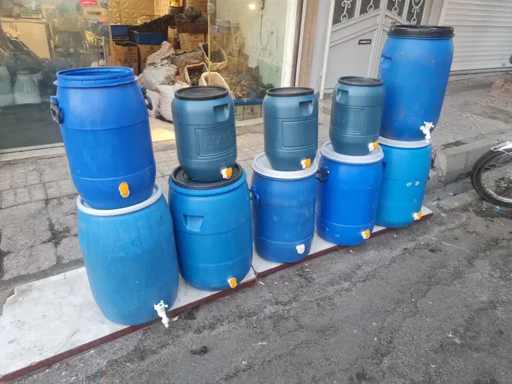 فروش بشکه پلاستیکی ۲۰ تا ۲۲۰ لیتری نو و استوک|ظروف نگهدارنده، پلاستیکی، یکبارمصرف|تهران, خاک سفید|دیوار