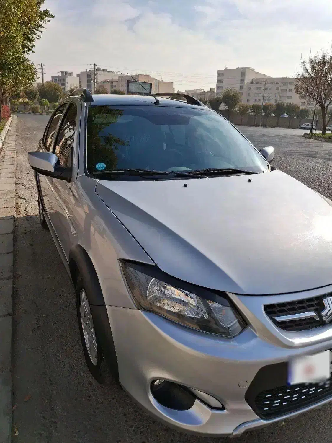 کوییک r نقره ای|خودرو سواری و وانت|کرج, دهقان ویلا|دیوار