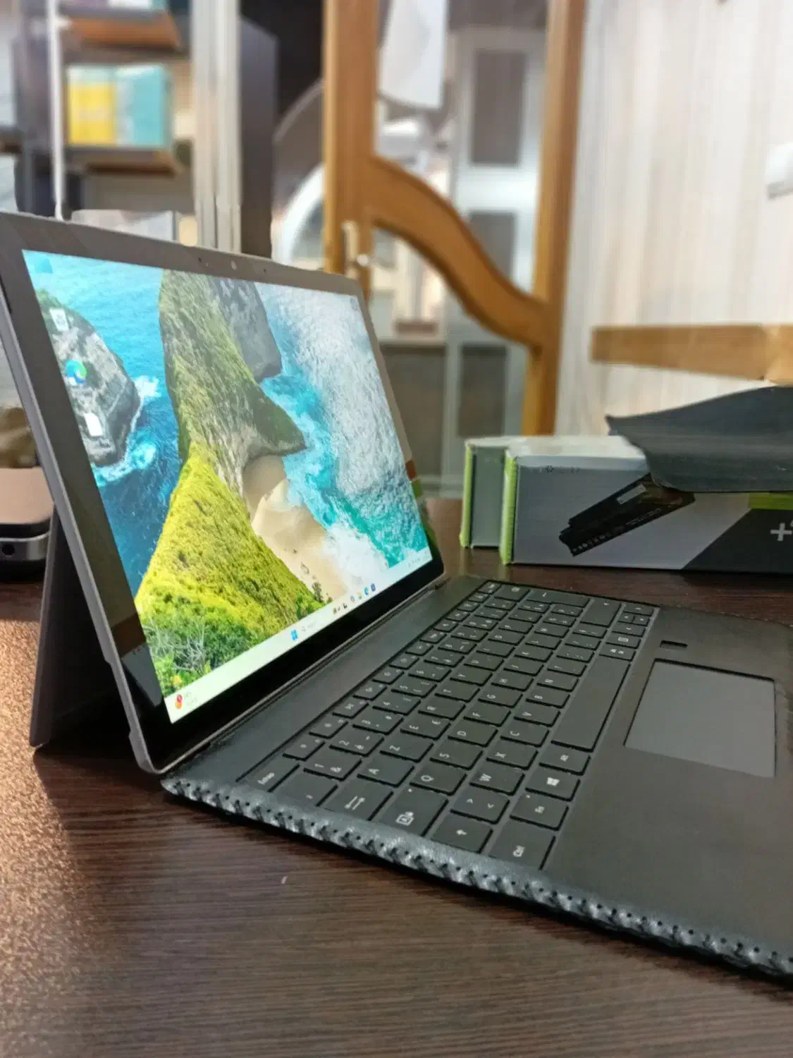 لپ تاپ surface pro 7 plus|رایانه همراه|تهران, فلسطین (میدان انقلاب)|دیوار