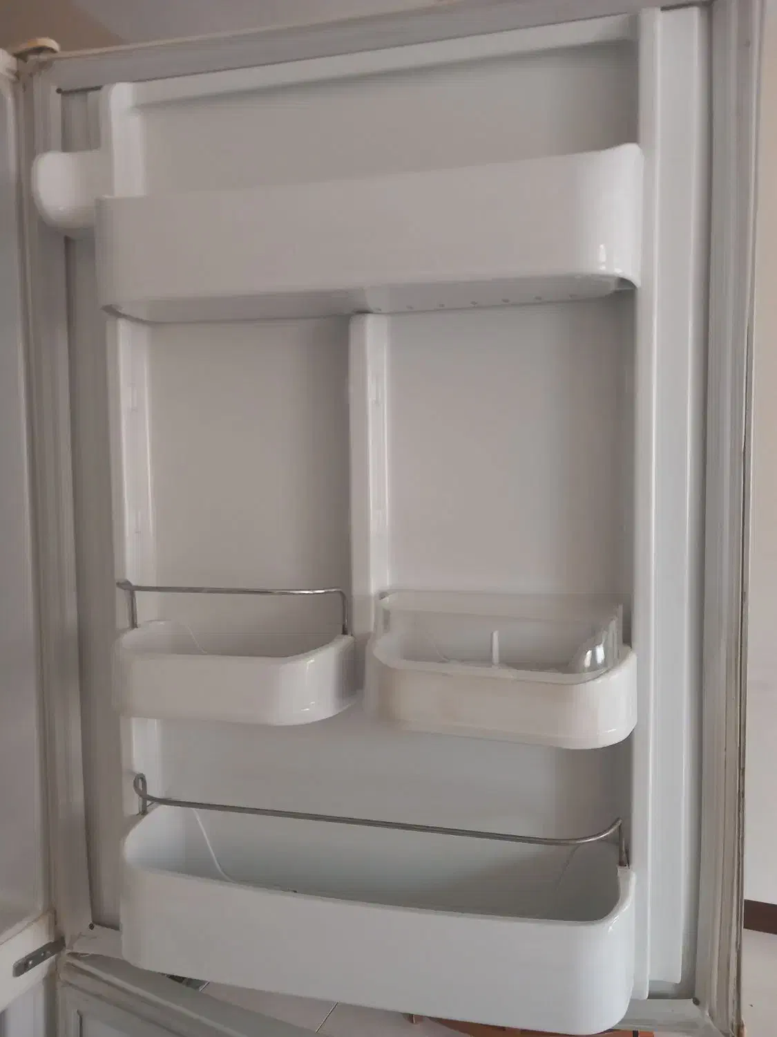 یخچال کاملاسالم سرتعمیرنرفته|یخچال و فریزر|شاهین‌شهر, شهرک پردیس|دیوار