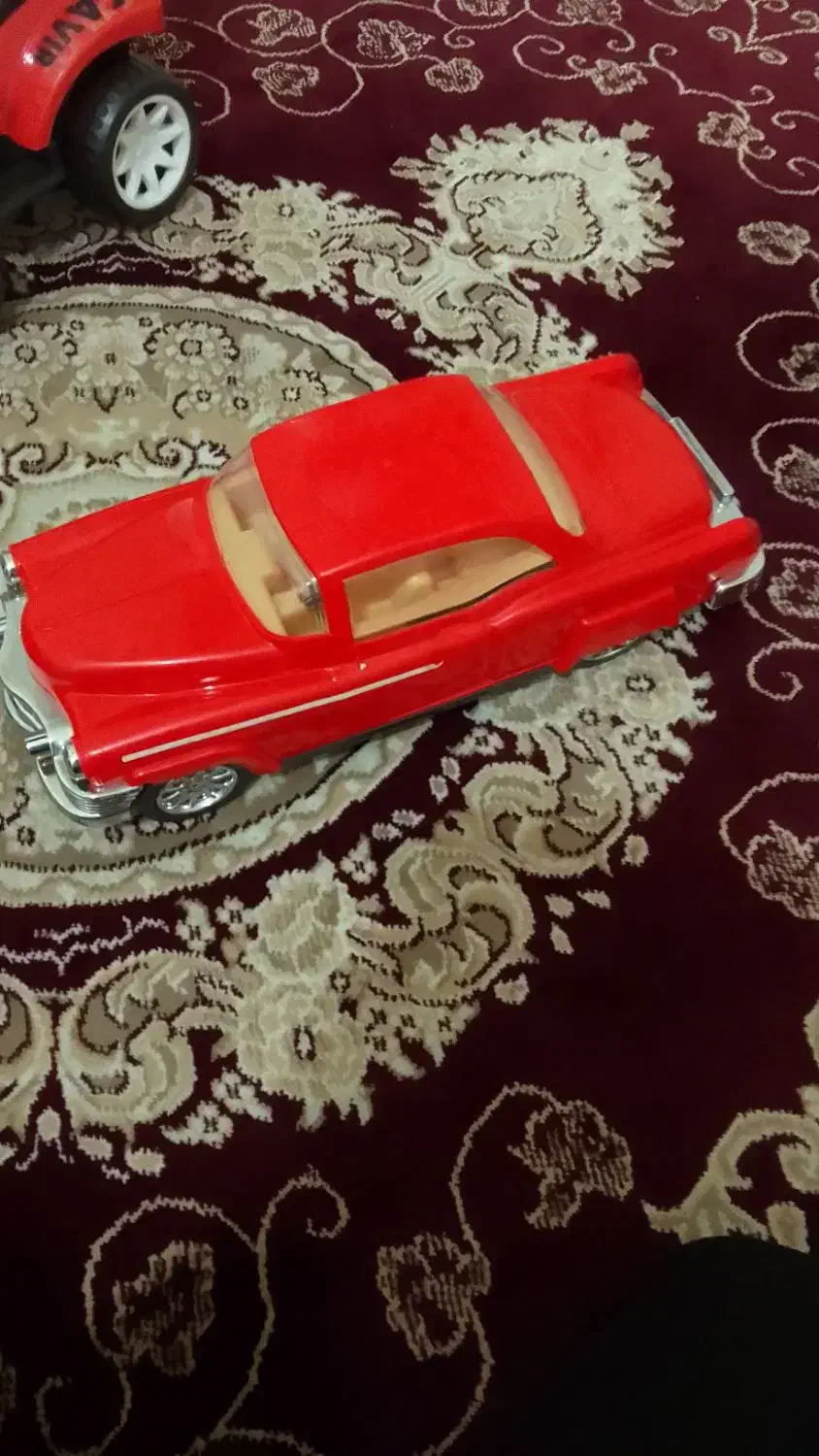 اسباب بازی|اسباب‌‌بازی|آوج, |دیوار