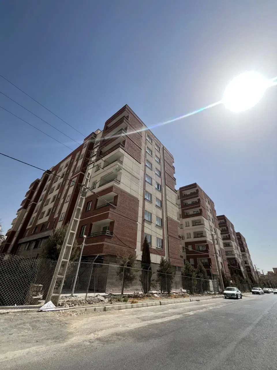 تهاتر واحد شاهد ششم با آسمان البرز فقط واحد نبش|فروش آپارتمان|گرمدره, |دیوار