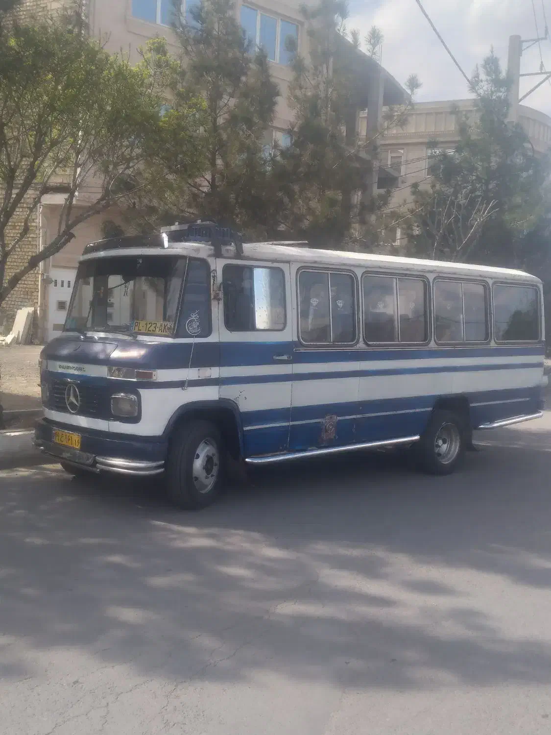 پذیرش سرویس و دربستی مینی بوس ۲۱ نفره کولردار|خدمات حمل و نقل|قم, شهرک امام حسین|دیوار