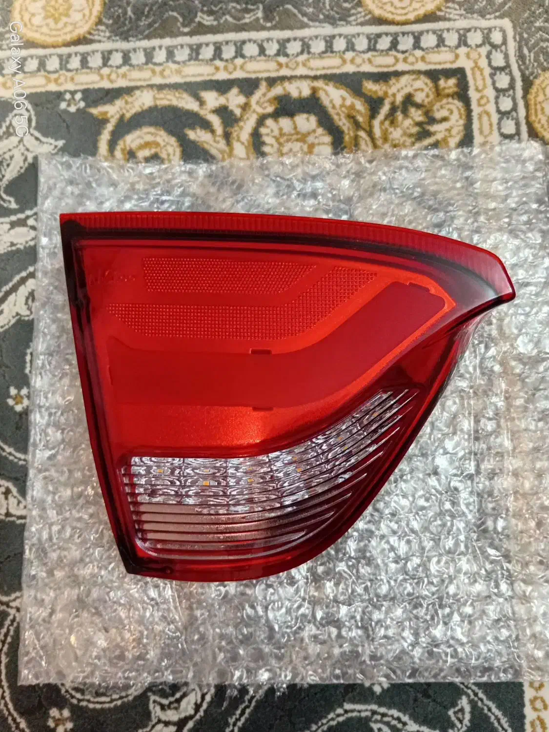 چراغ خطر عقب کوییک نئون دارد|قطعات یدکی و لوازم جانبی|بهارستان, |دیوار