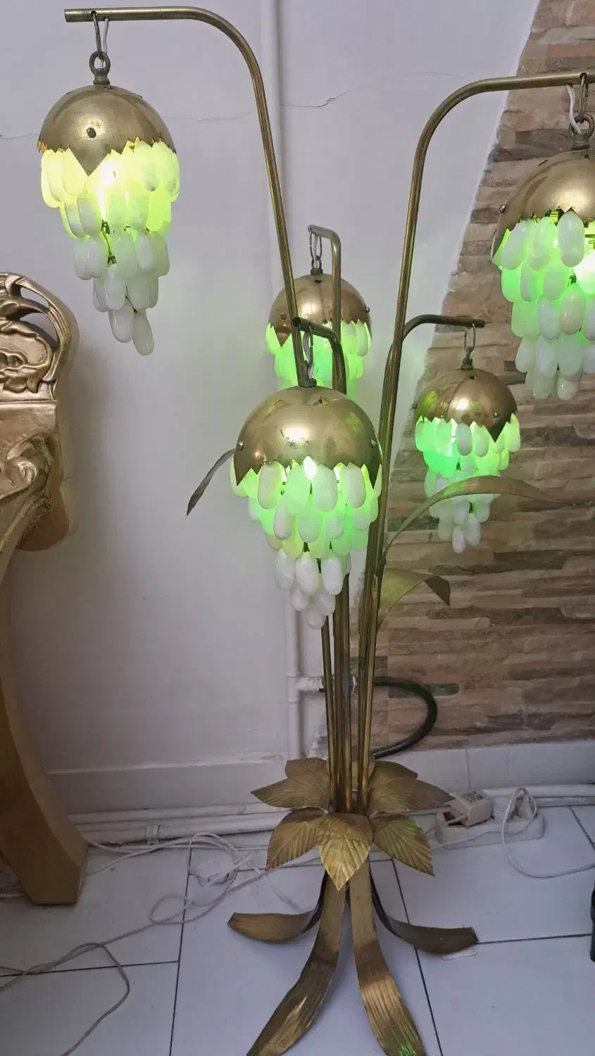 اباژور برنجی|چراغ خواب و آباژور|تهران, آهنگ|دیوار