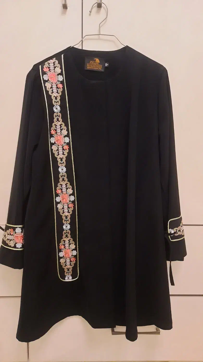 مانتو و شلوار کاملا نوسایز ۴۶ یا ۴۸ میخوره|لباس|سمنان, |دیوار