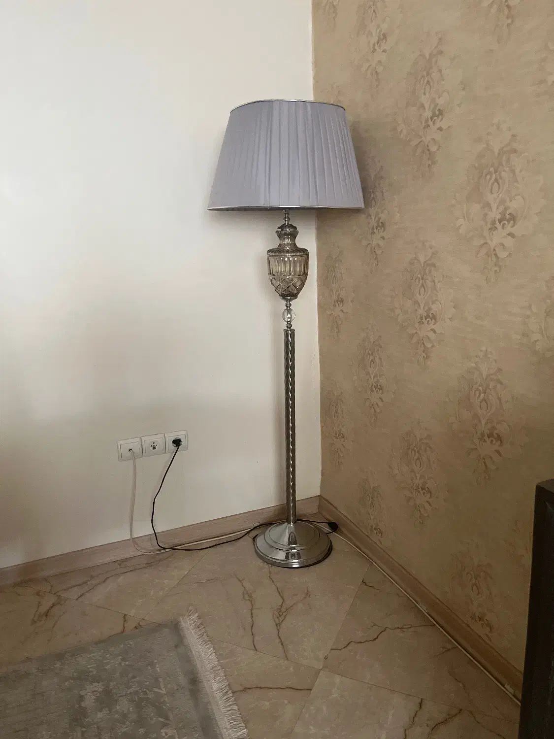 آباژور طوسی|چراغ خواب و آباژور|مشهد, چهارچشمه|دیوار