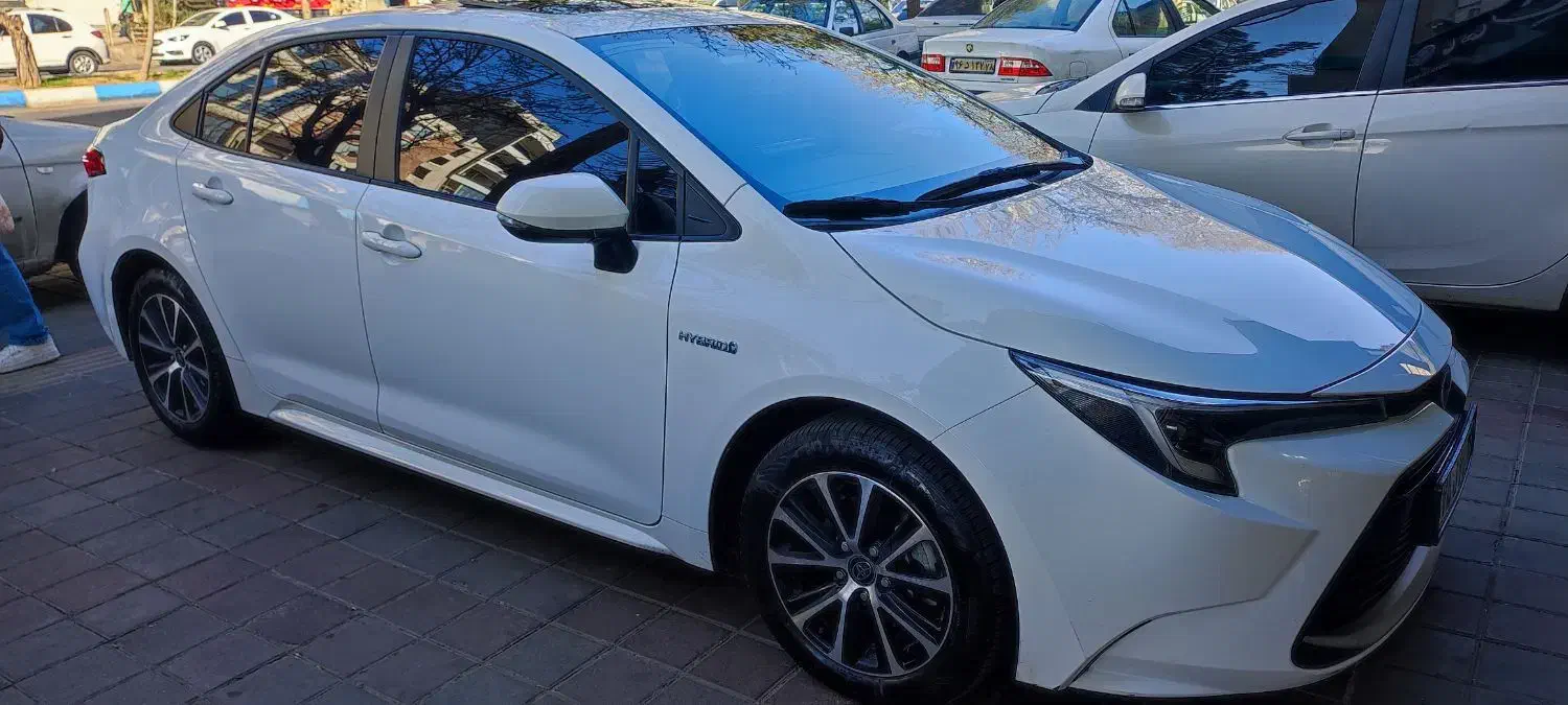 تویوتا۱۸۰۰ لوین ۲۰۲۳بدون رنگ کم کار|خودرو سواری و وانت|شهریار, شهرک وائین|دیوار