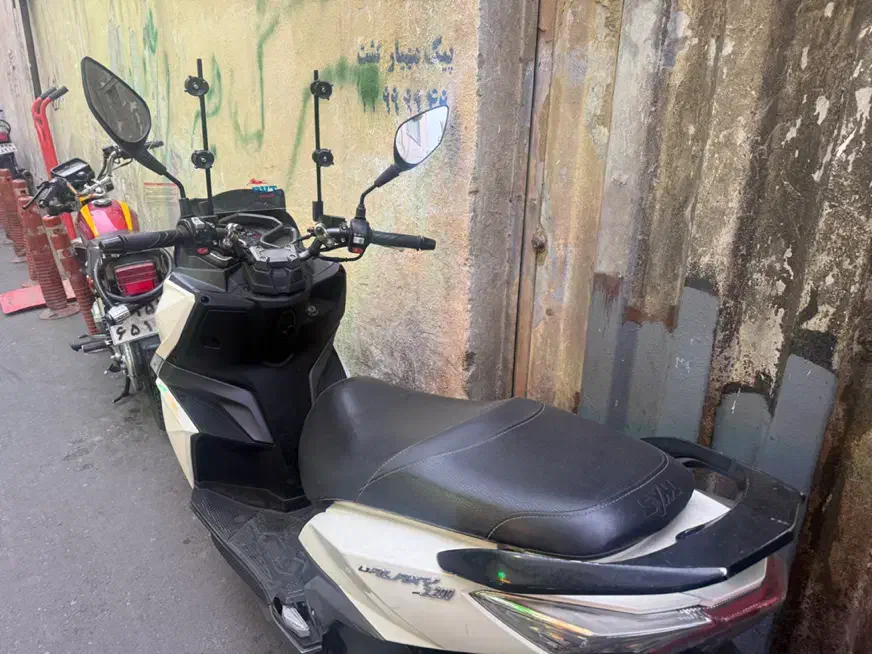 J200|موتورسیکلت|تهران, لاله زار|دیوار