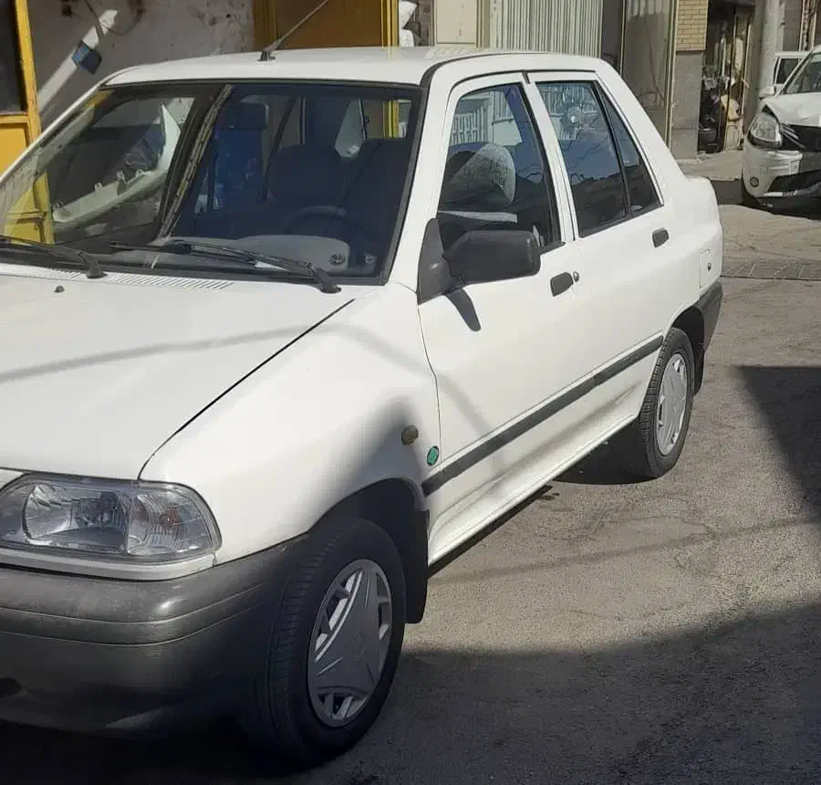 پراید ۹۳ بدون رنگ دو گانه فابریک|خودرو سواری و وانت|اصفهان, رکن الدوله شرقی|دیوار