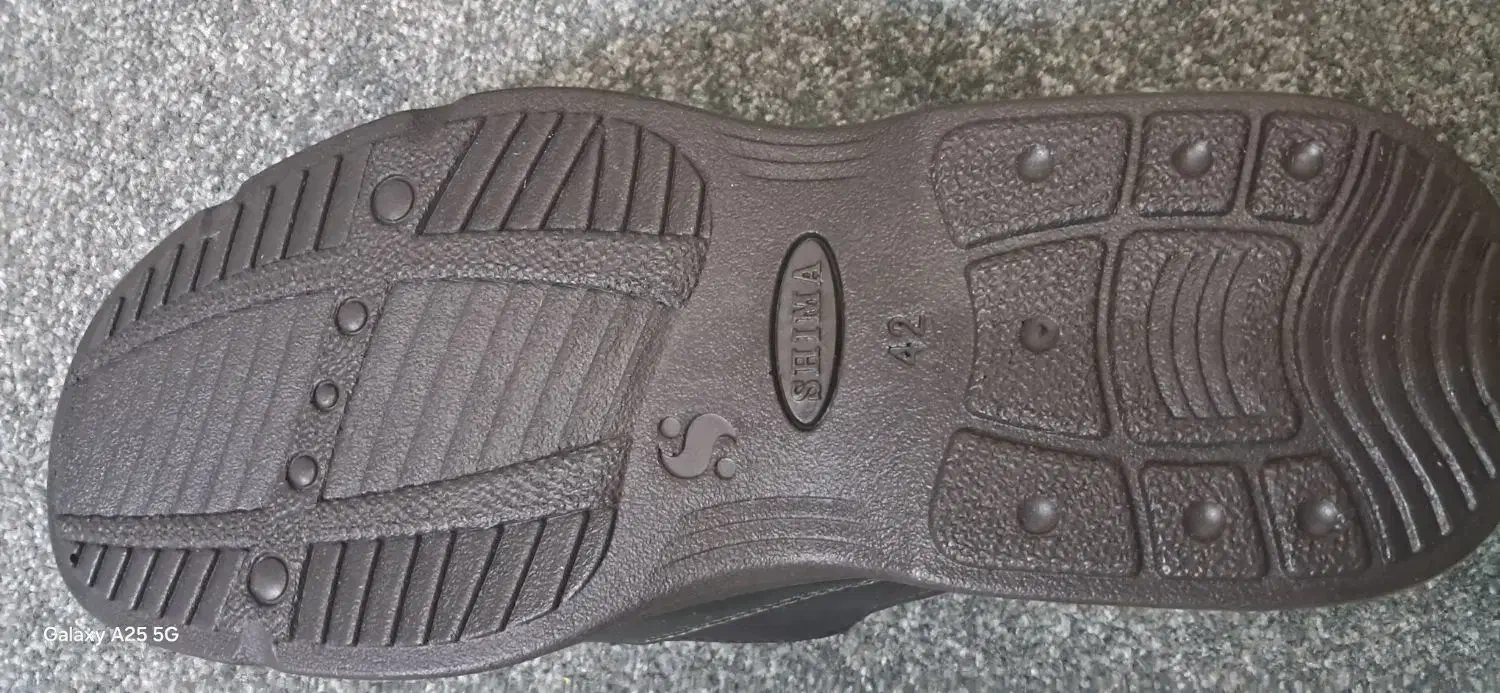 کفش کار|کیف، کفش، کمربند|جهرم, |دیوار