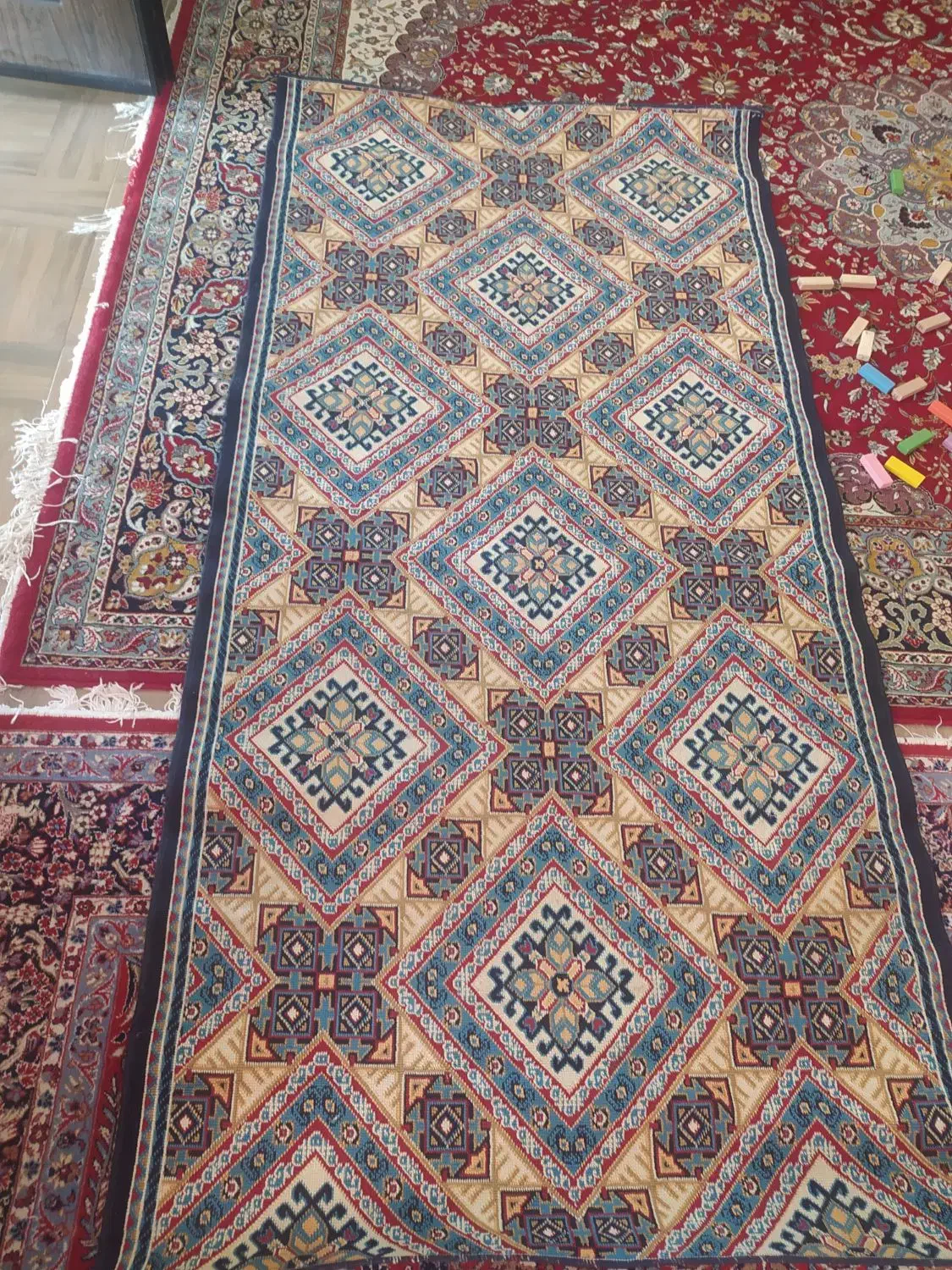 گلیم فرش 2ونیم متری در حد نو|گلیم، جاجیم، گبه|تنکابن, |دیوار