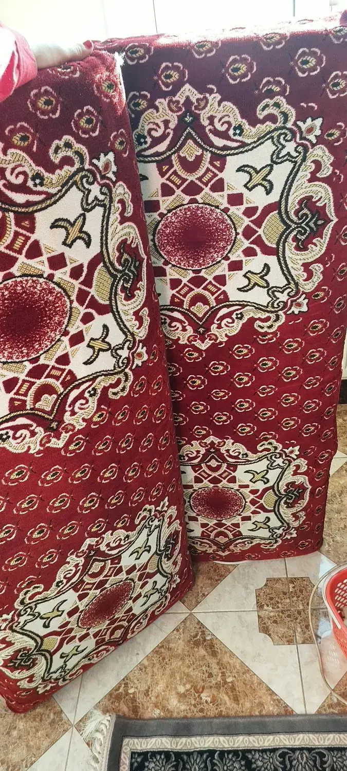 پشتی سالم|پشتی|لاهیجان, کوی زمانی|دیوار