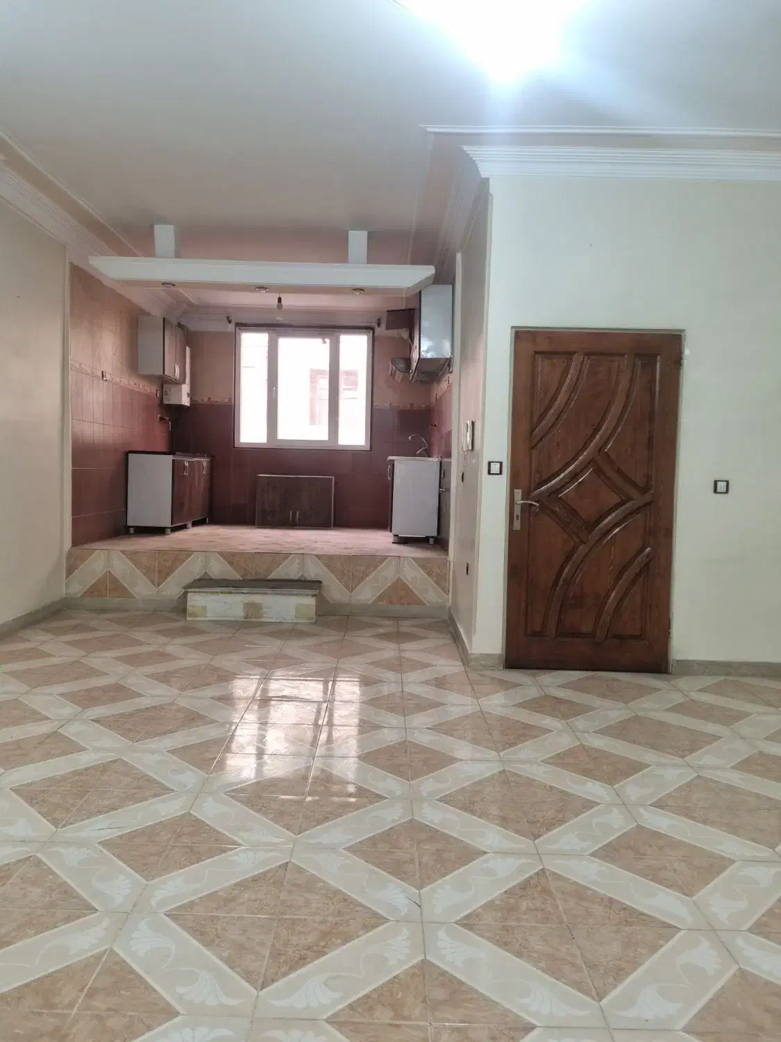 80متر دوخواب تک واحدی