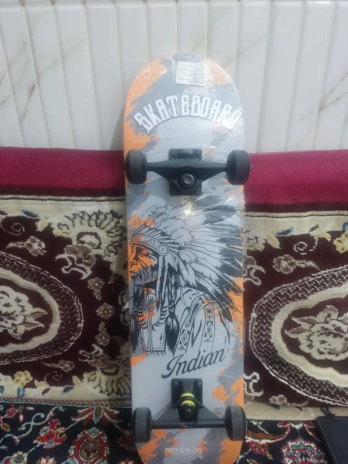 اسکیت برد|دوچرخه، اسکیت، اسکوتر|شیراز, فرودگاه شهید دستغیب شیراز|دیوار