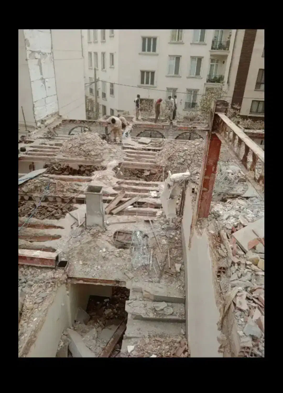 تخریب ساختمان خریدهرنو ضعیات خاکبرداری ساز نگهبان|خدمات پیشه و مهارت|تهران, پونک|دیوار