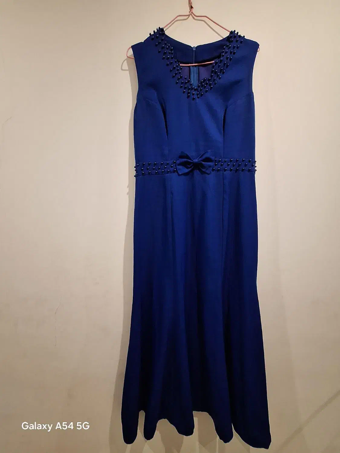 لباس مجلسی|لباس|کاشان, الغدیر|دیوار