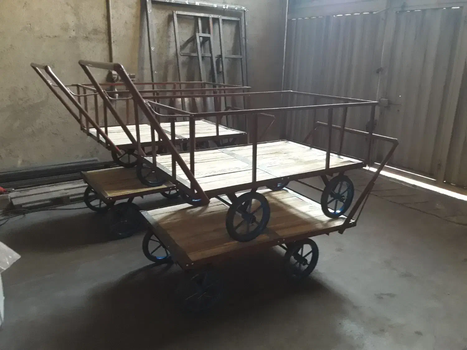 گاری|ابزارآلات|تبریز, |دیوار