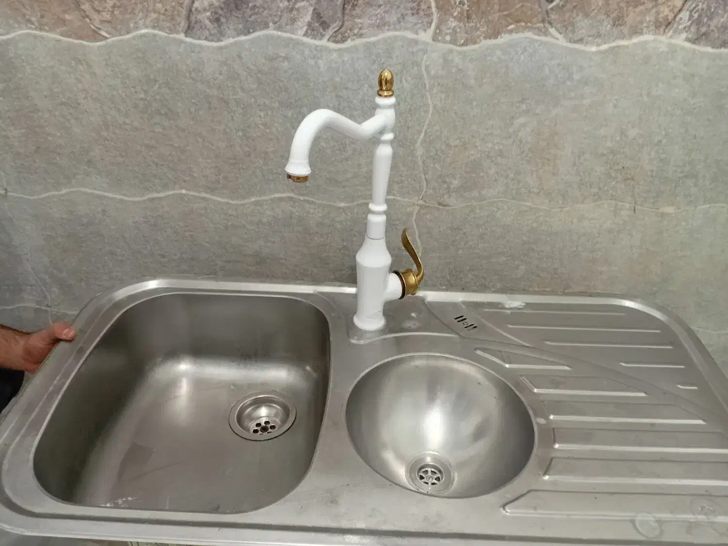 اجاق گاز و سینک و شیر ظرفشویی درحد نو قیمت کل ۸۵۰۰|اجاق گاز و لوازم برقی پخت‌وپز|شهریار, شهرک بهاران (ویره)|دیوار