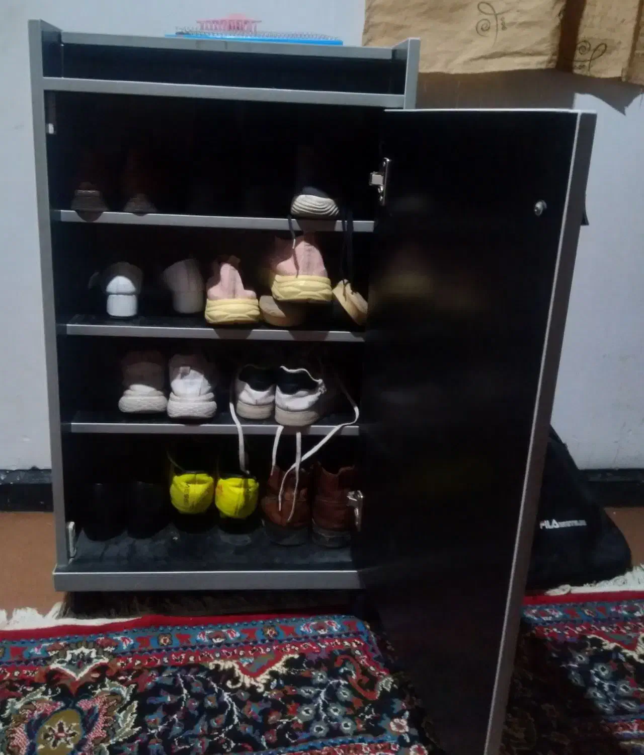 جاکفشی|جاکفشی، کمد، دراور|مسجد سلیمان, |دیوار