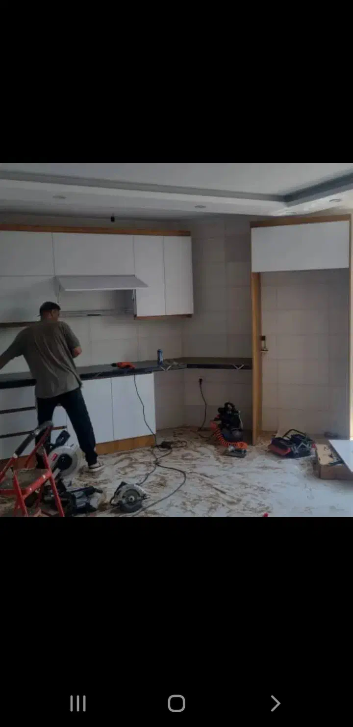 نصاب کابینت وخوردکاری  درمحل با ۱۱ سال سابقه|خدمات پیشه و مهارت|کرج, حیدرآباد|دیوار