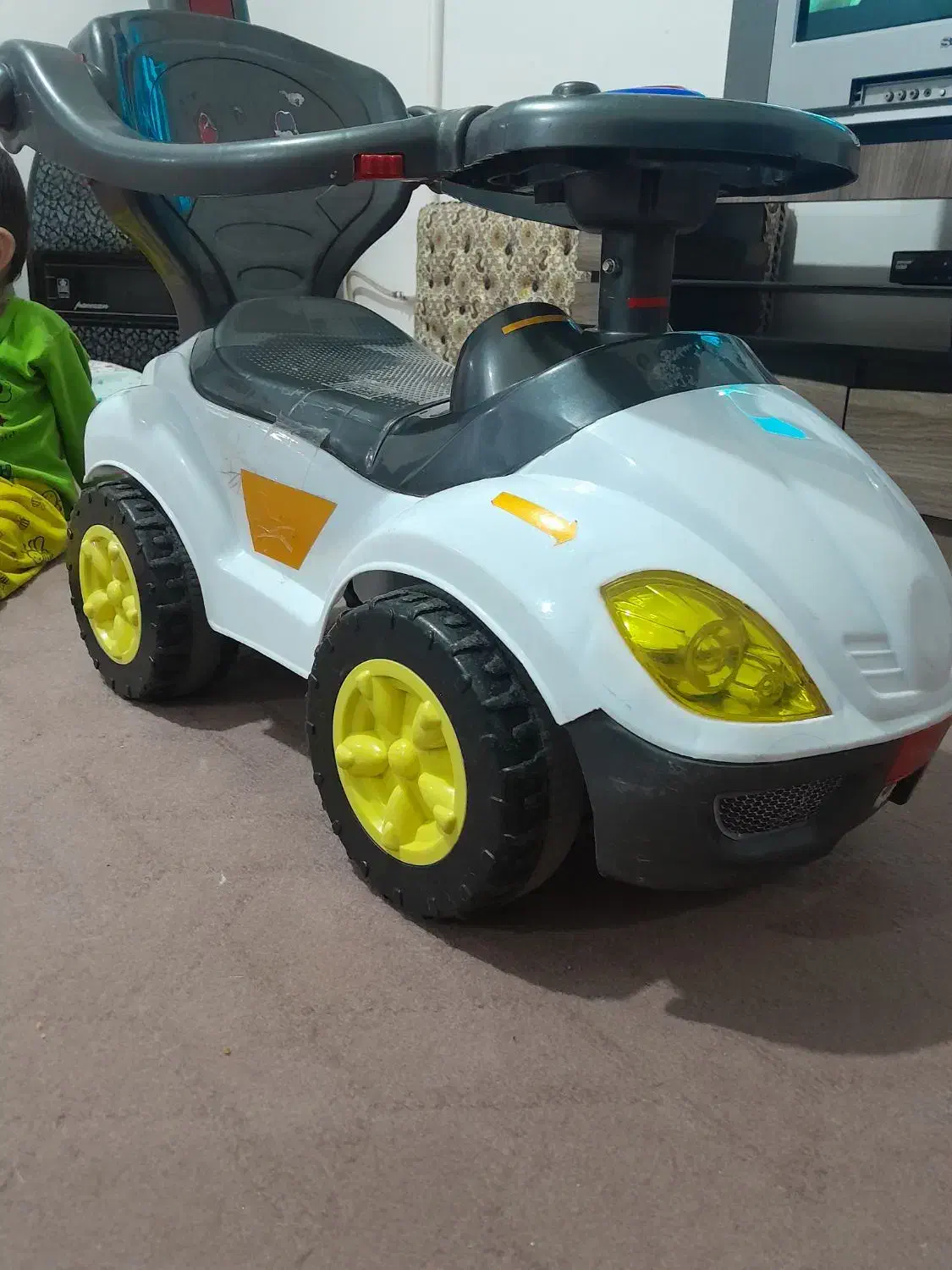 ماشین بچگانه|اسباببازی بچه|سنندج, |دیوار