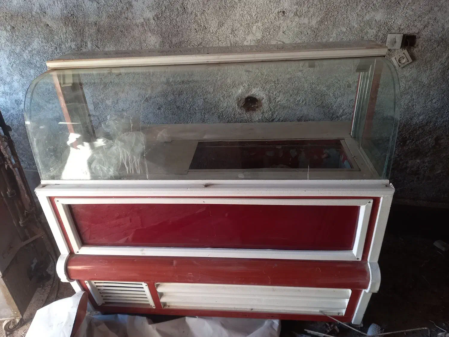 فریزر|کافی‌شاپ و رستوران|داراب, |دیوار