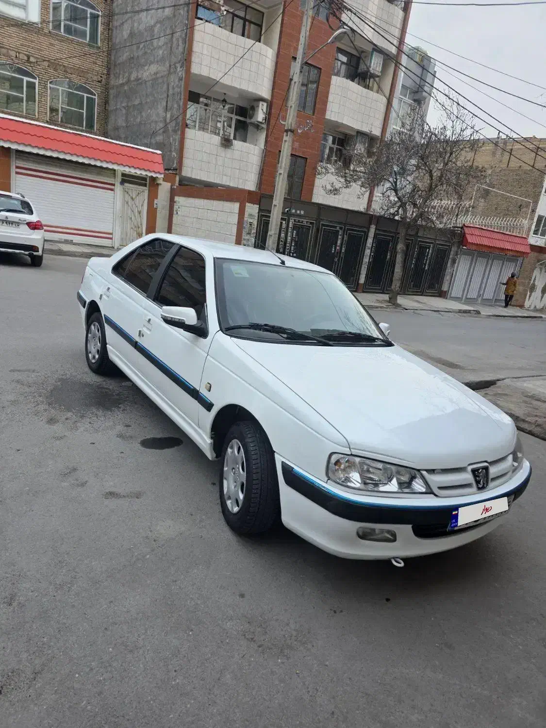 پژو پارس مدل ۱۴۰۰ بیرنگ|خودرو سواری و وانت|مشهد, انقلاب|دیوار