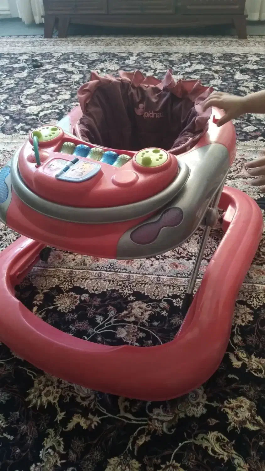 گهواره -روروعک-کریر|اسباب و اثاث بچه|اراک, |دیوار