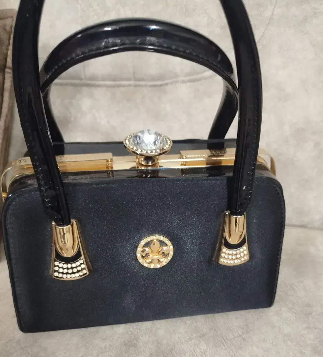 کیف مجلسی زنانه شیک|کیف، کفش، کمربند|اصفهان, پوریای ولی|دیوار