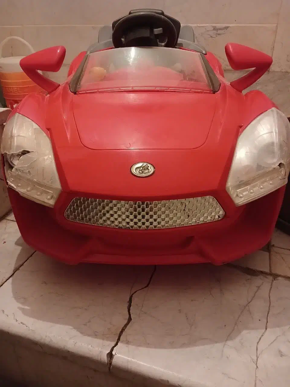 ماشین شارژی  نیاز به باطری  تک موتوره|اسباب‌بازی بچه|لنجان, |دیوار