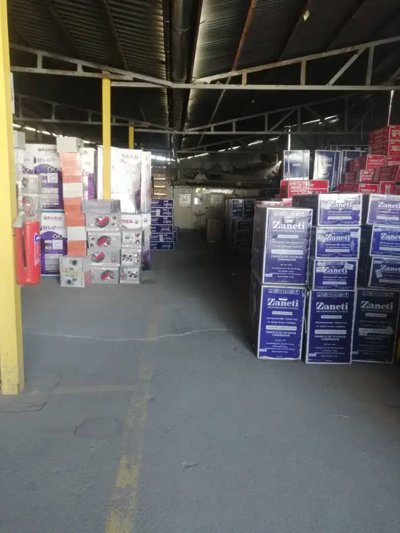 استخدام کارگر انبار ایرانی و اتباع|استخدام صنعتی، فنی، مهندسی|تهران, امین حضور|دیوار