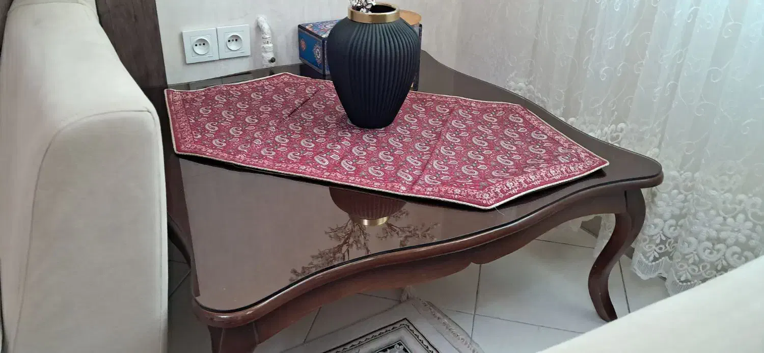میز وسط بهمراه ۲ عسلی|مبلمان خانگی و میز عسلی|کرج, دولت‌آباد|دیوار