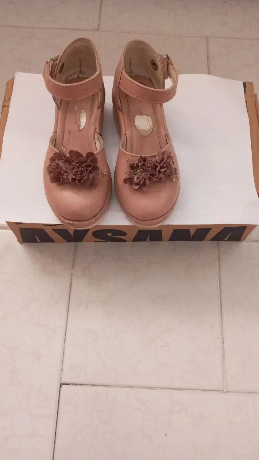 کفش دخترانه مجلسی|کیف، کفش، کمربند|مشهد, رستگار|دیوار