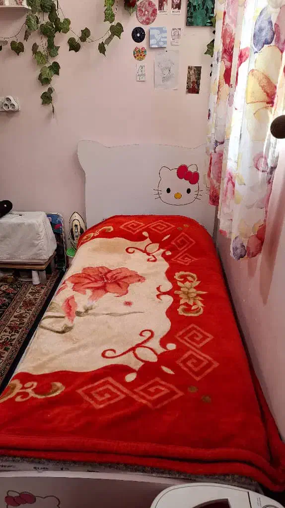 تخت و کمد کودک و نوجوان|تخت و صندلی بچه|شهریار, شهریار|دیوار