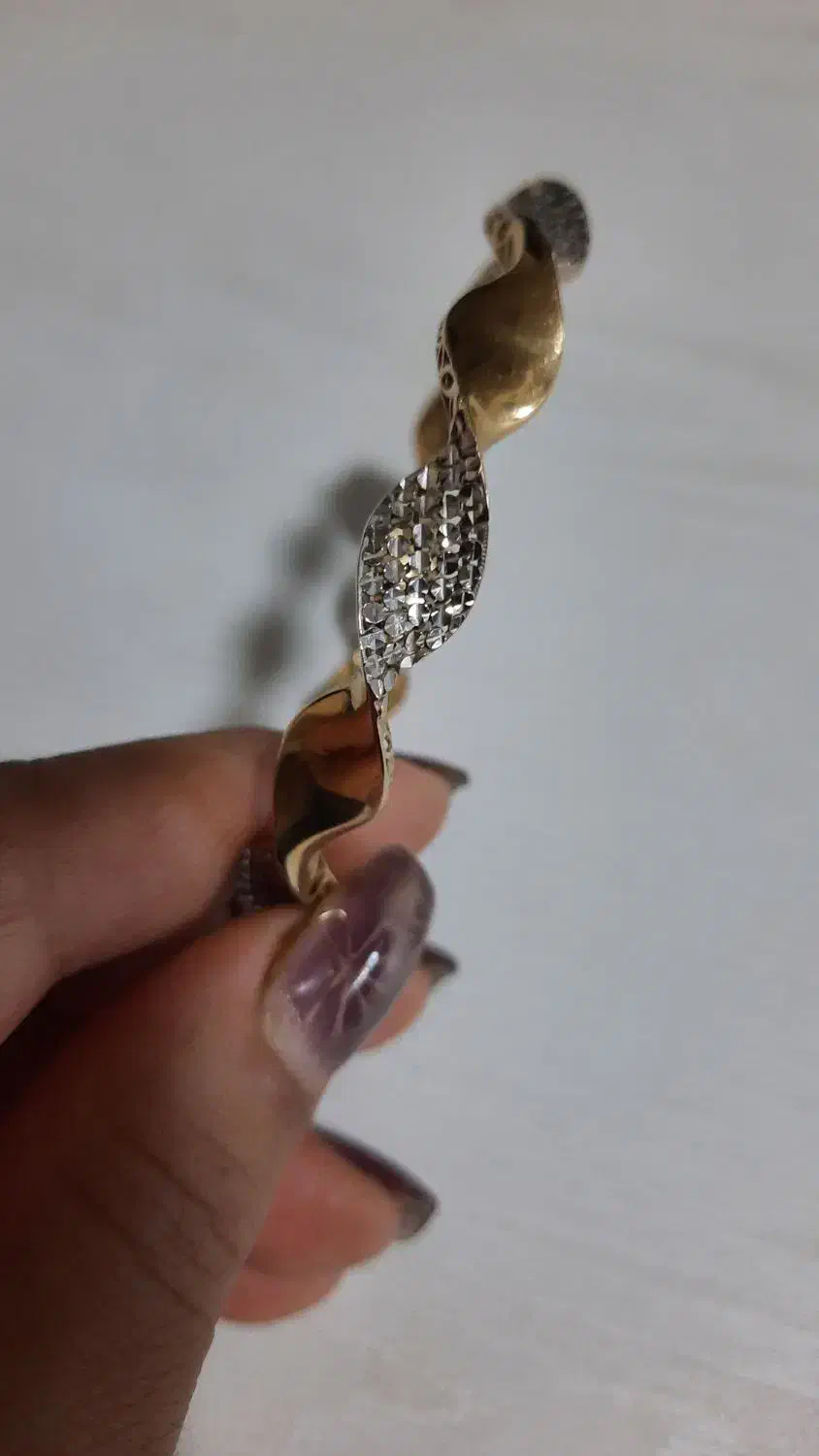 فروش النگو طلا تمیز ونو۲۰۰ بالای تابلو|جواهرات|جم, |دیوار