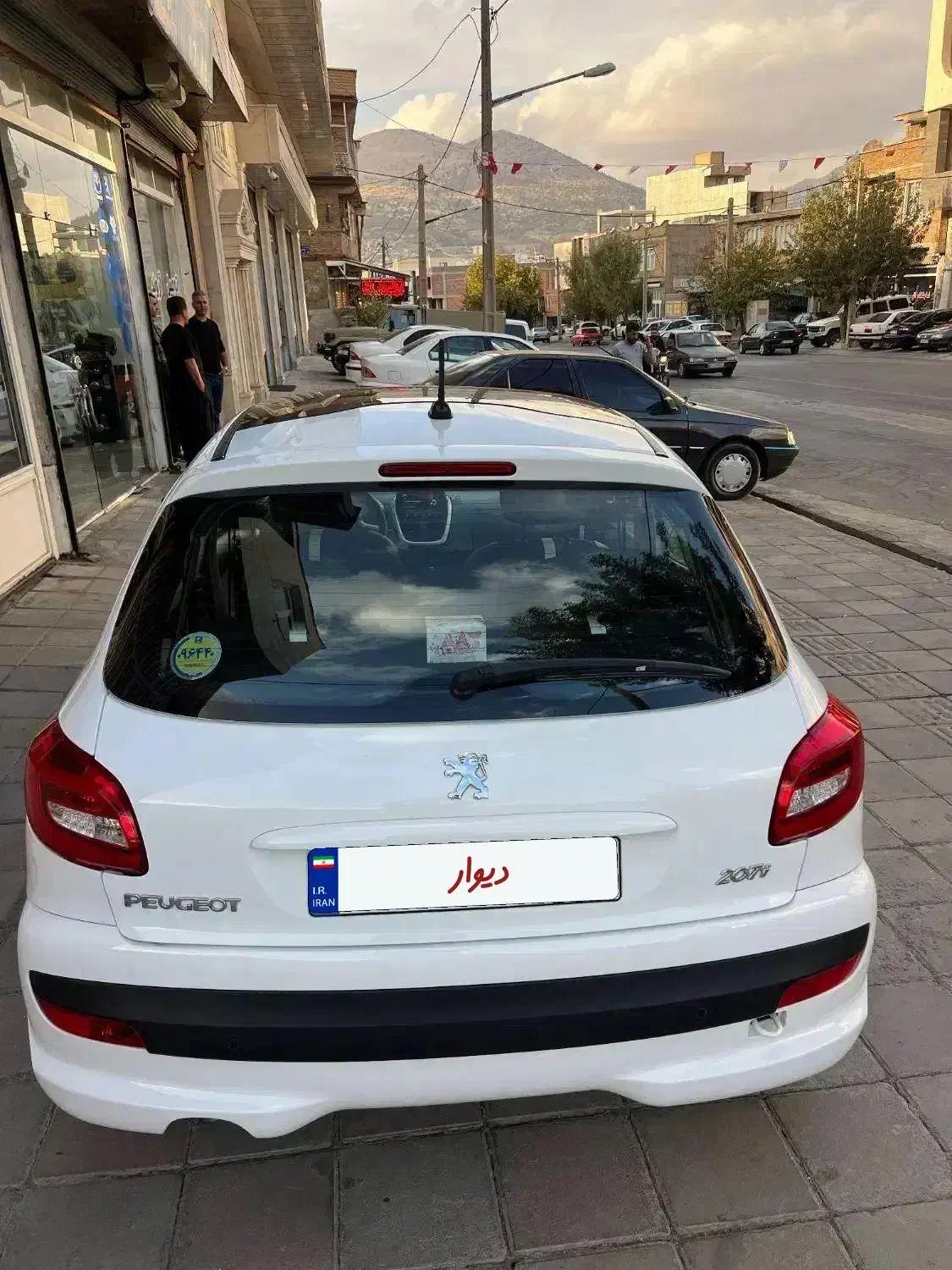 پژو۲۰۷پانوراما|خودرو سواری و وانت|بانه, |دیوار