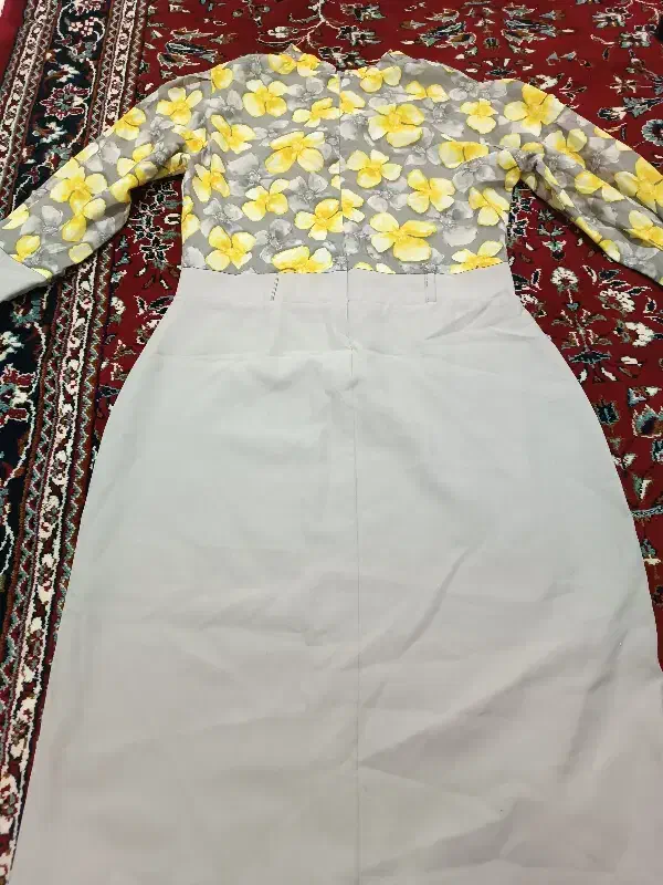 سارافون دخترانه بلند|لباس|قم, وادی السلام|دیوار