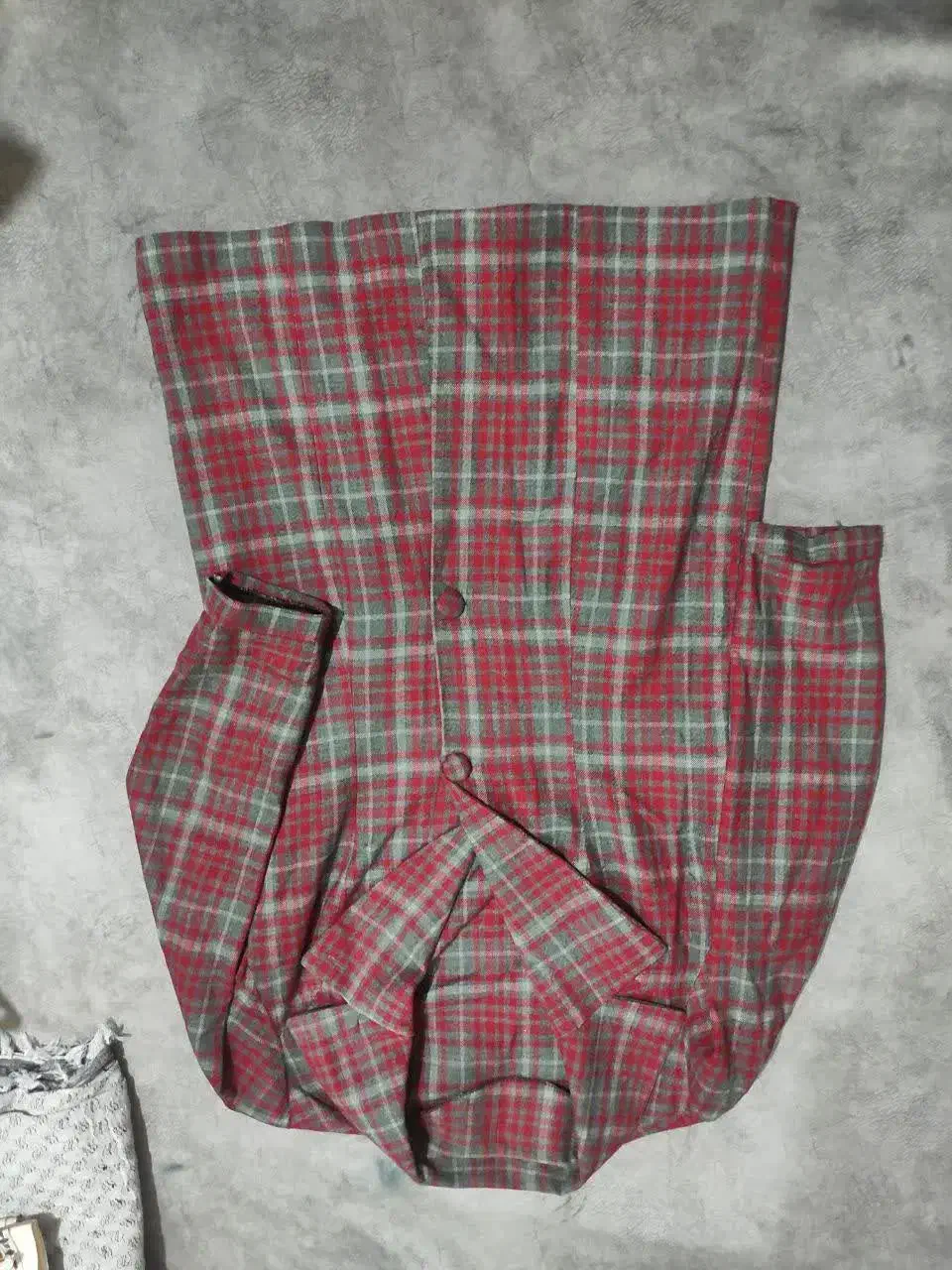 مانتو .پالتو.بارانی زنانه|لباس|رشت, یخسازی|دیوار