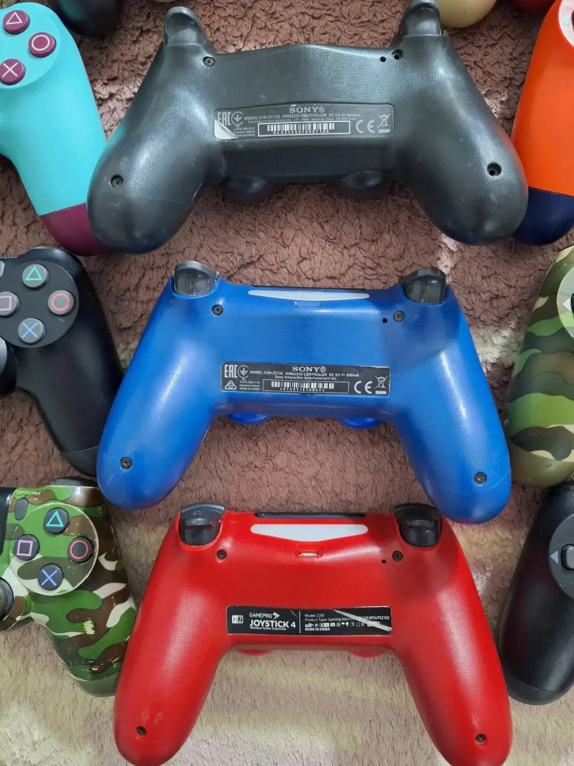 ۹۰ عدد دسته پلی استیشن۴دونه ای فقط۵۰۰هزار|کنسول، بازی ویدئویی و آنلاین|مشهد, شاهد (شهرک غرب)|دیوار