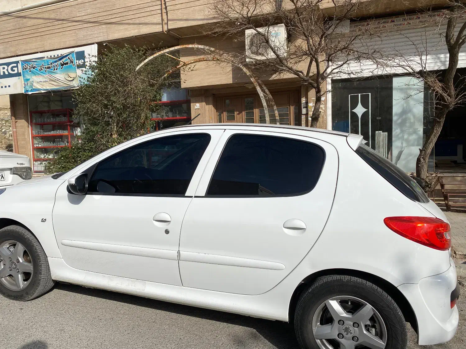 ۲۰۷ مدل ۱۴۰۰|خودرو سواری و وانت|ایلام, |دیوار