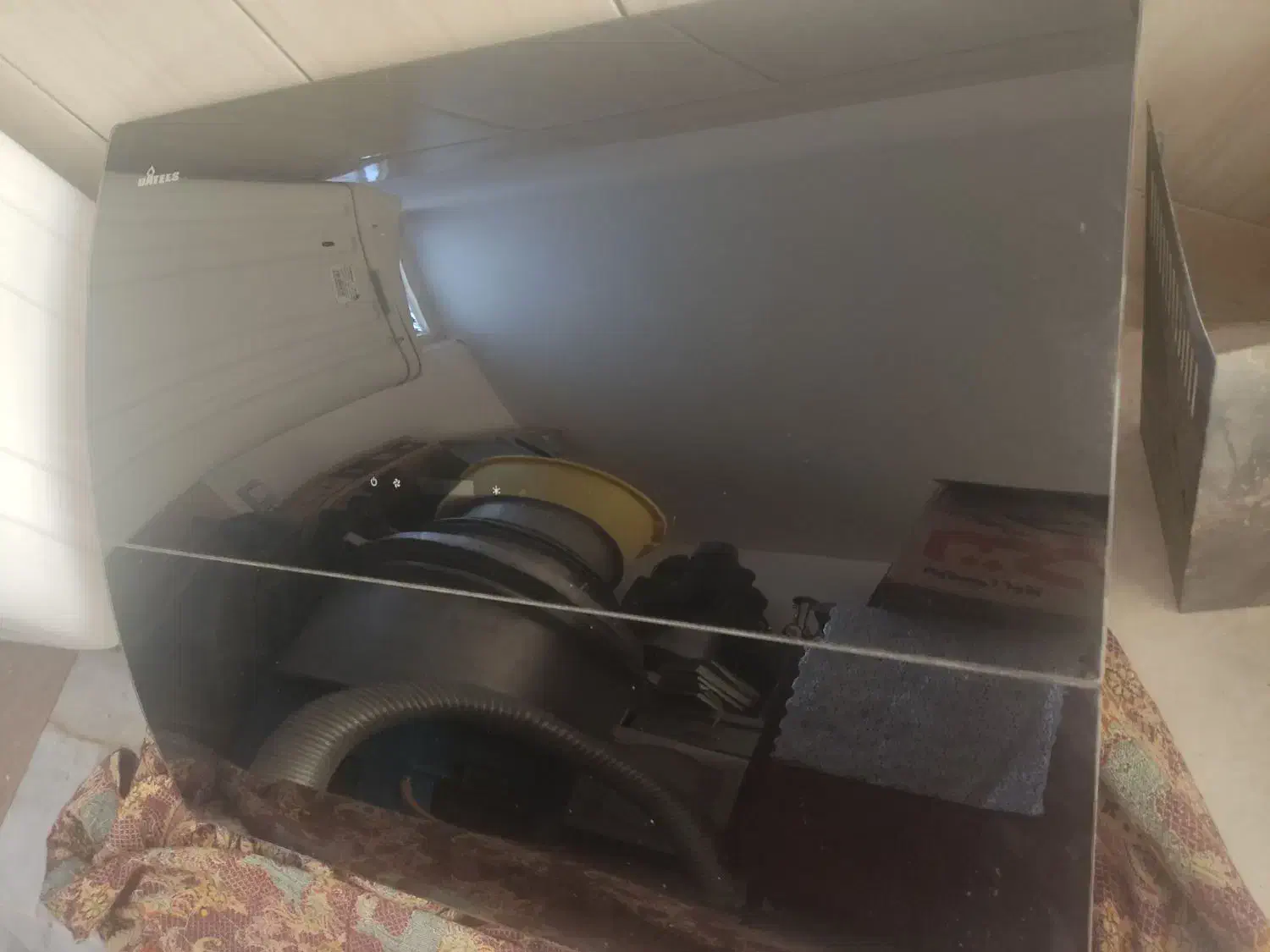 هود داتی|هود|زاهدان, |دیوار