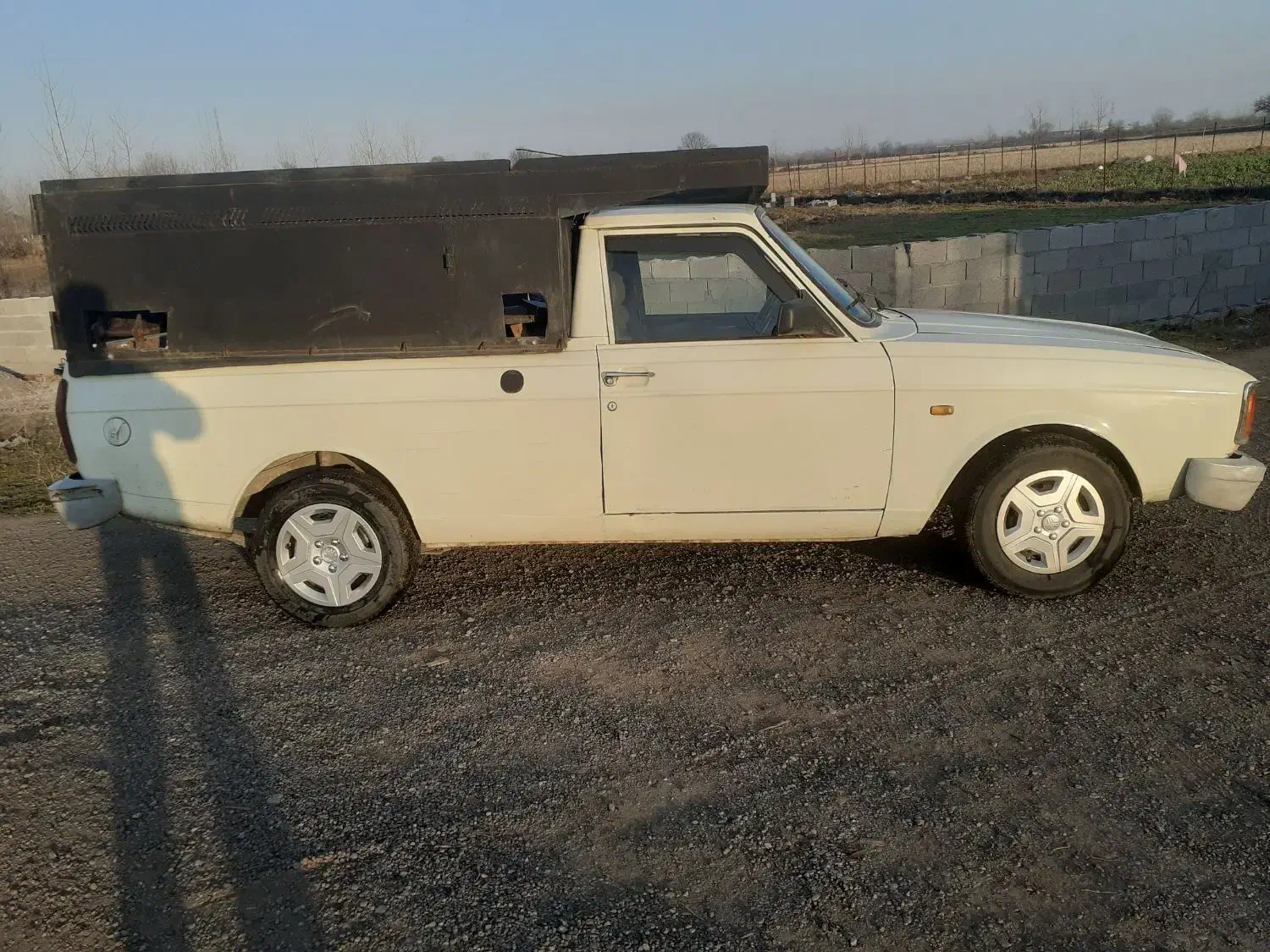 پیکان وانت مدل ۹۳|خودرو سواری و وانت|رشت, یخسازی|دیوار