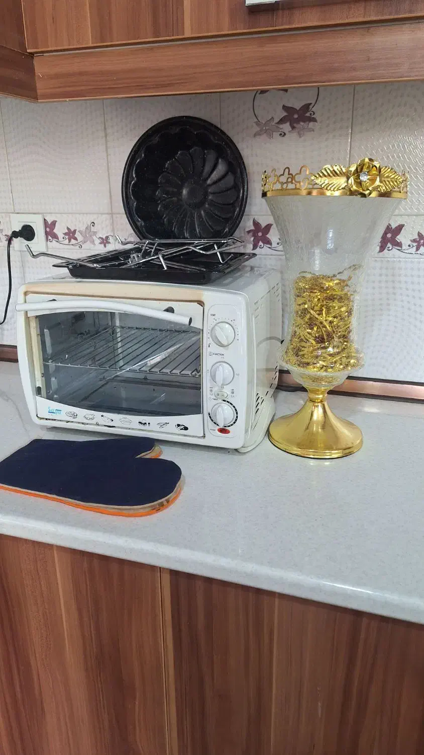 تستر. قالب کیک. دستکش و گلدان|اجاق گاز و لوازم برقی پختوپز|سیرجان, |دیوار