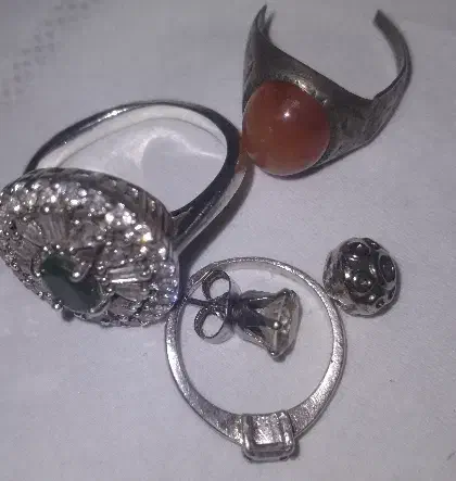 ۳ عدد انگشتر نقره با نگین زمردزامبیا اصل کم نظیر|جواهرات|محمدیه-قزوین, |دیوار